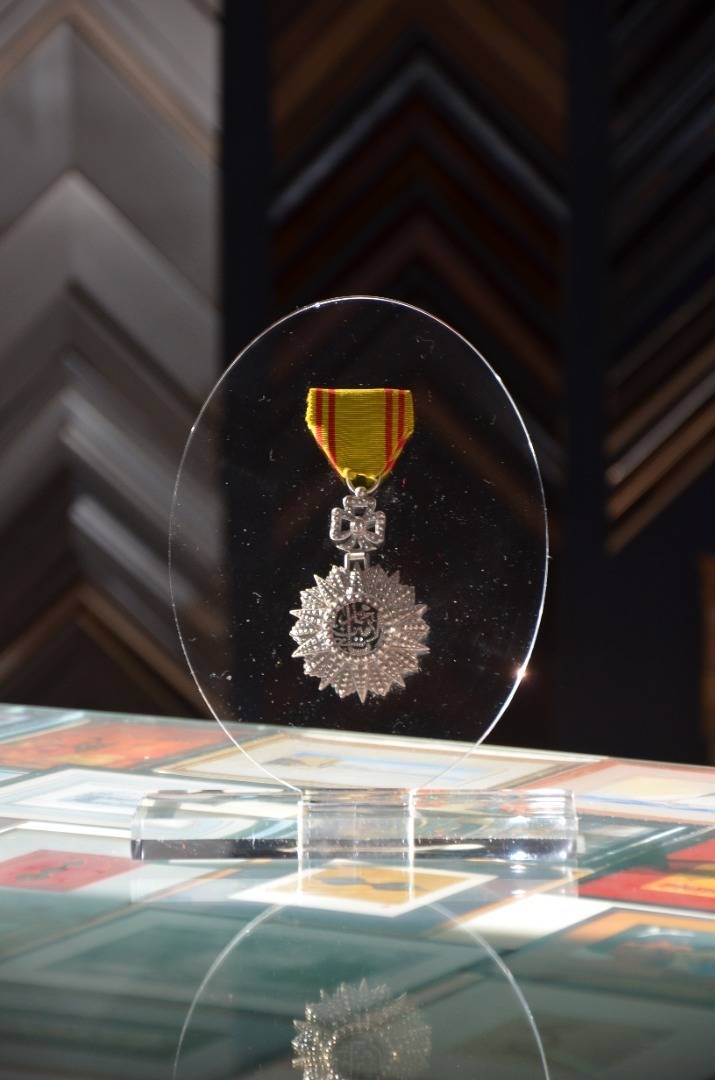 Soclage Altuglass plexiglass Médaille Militaire